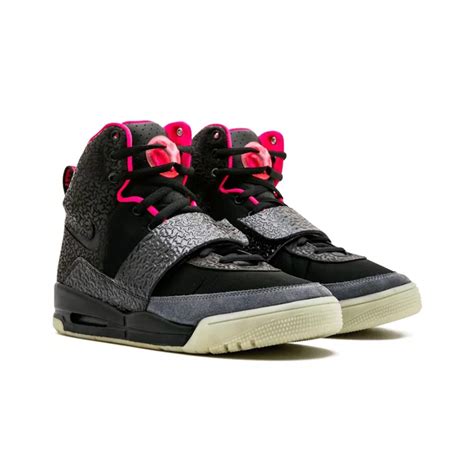 nike air yeezy blink replica|yeezy 366164 003.